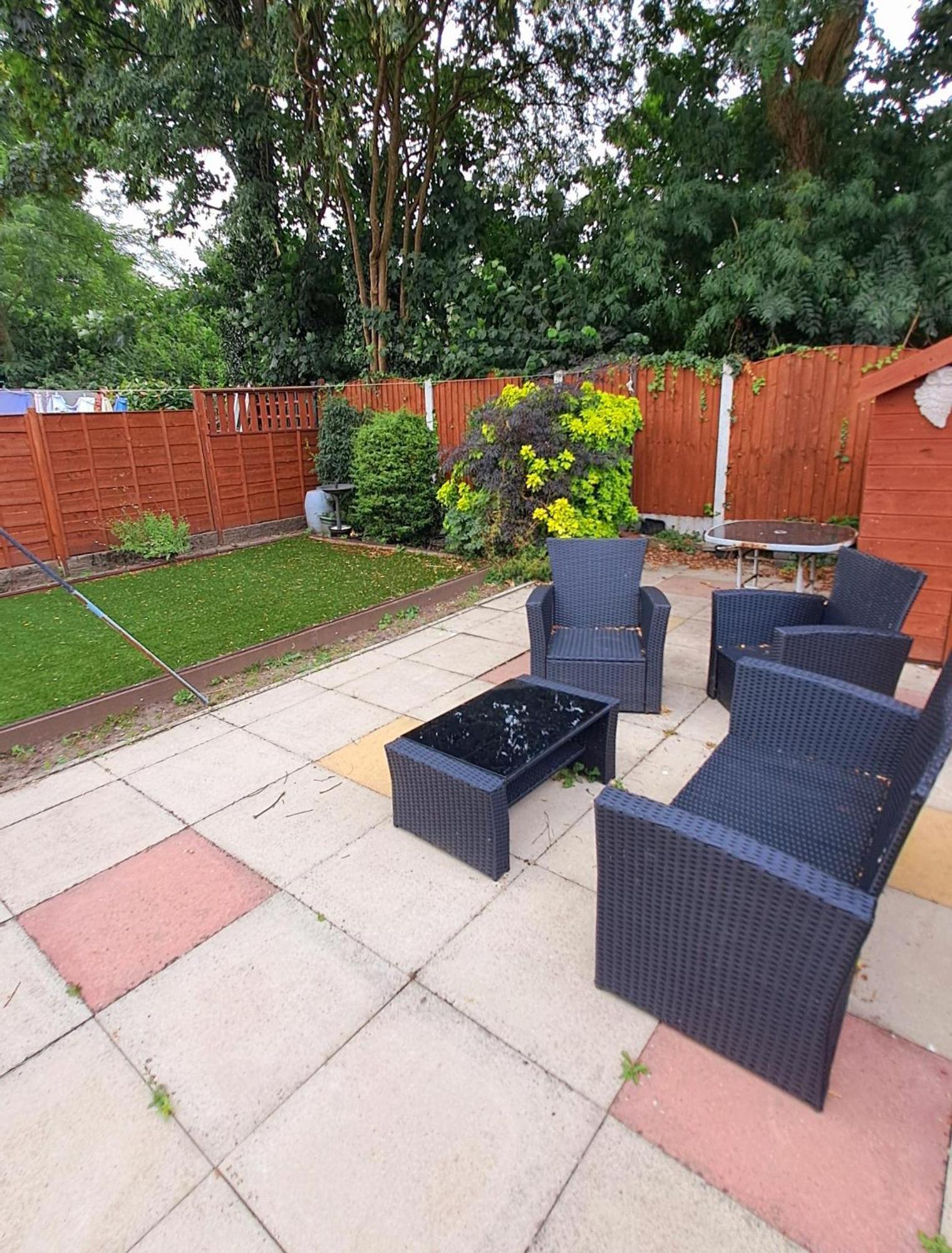 Dalton House - Three Bedroom Property Stretford Free Parking Near The Trafford Centre Manchester Exterior photo
