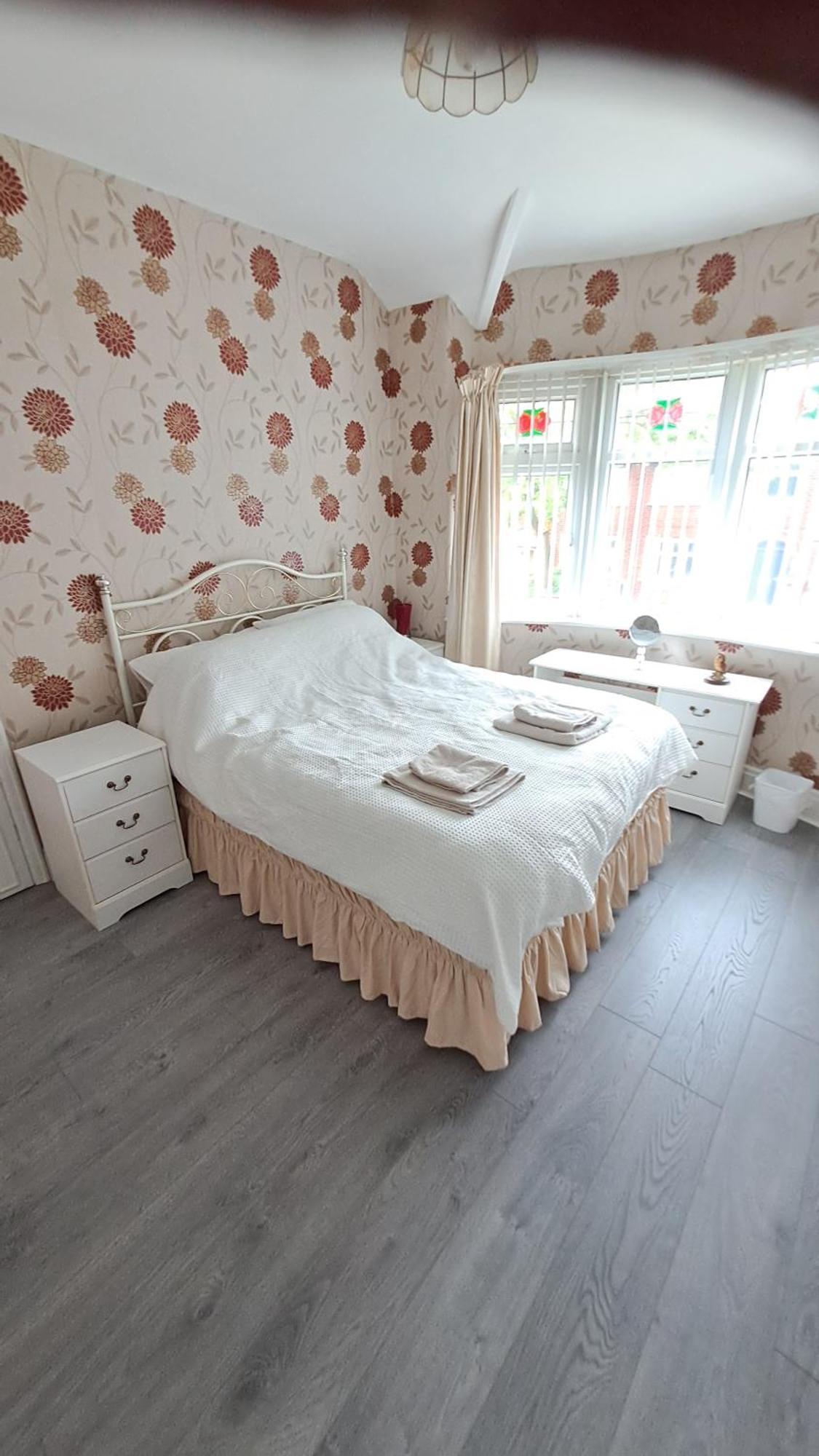 Dalton House - Three Bedroom Property Stretford Free Parking Near The Trafford Centre Manchester Exterior photo